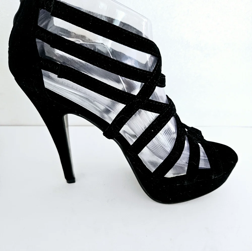New Women Delicacy, Strappy Black Velvet Stiletto Sandal Sz 7 Super Se… - Picture 5 of 8